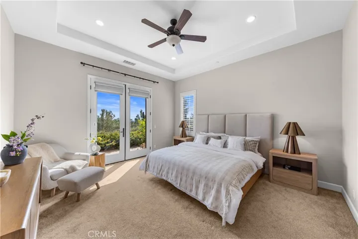 139 Sunset, Irvine, California 92602
