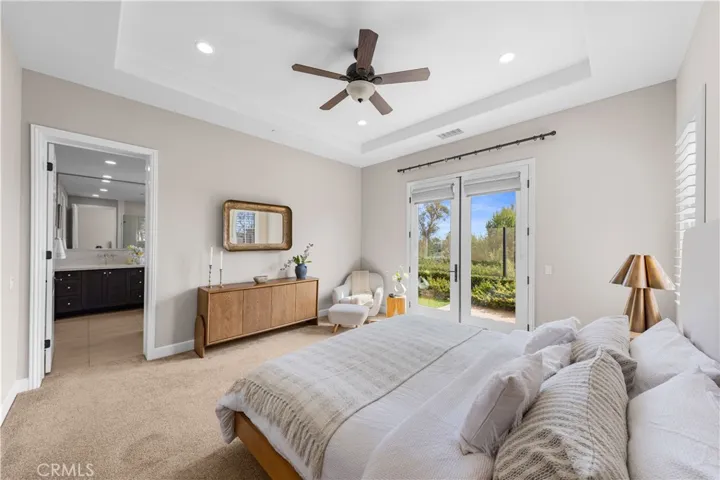139 Sunset, Irvine, California 92602