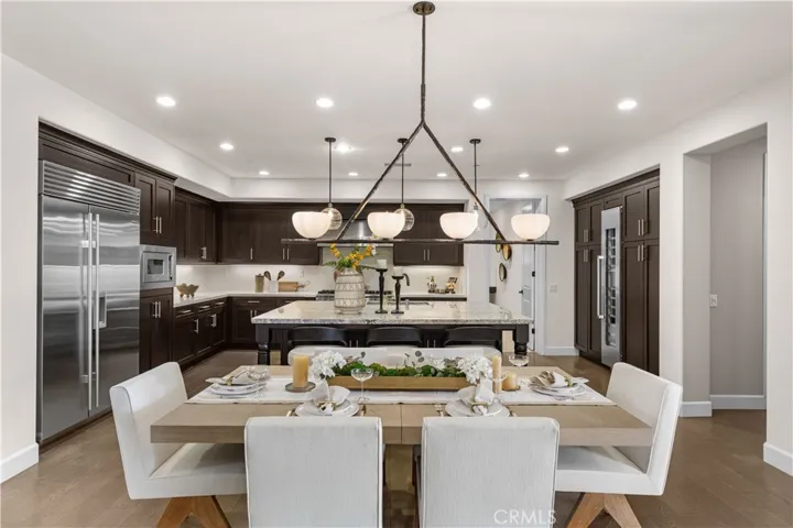 139 Sunset, Irvine, California 92602