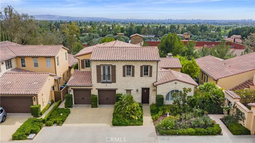 139 Sunset, Irvine, California 92602