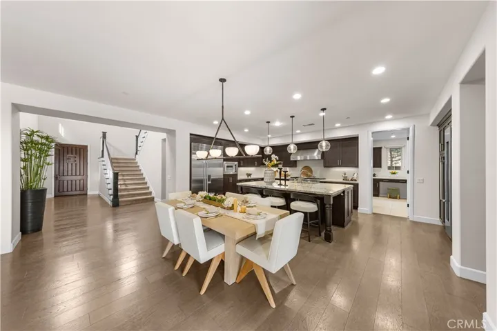 139 Sunset, Irvine, California 92602
