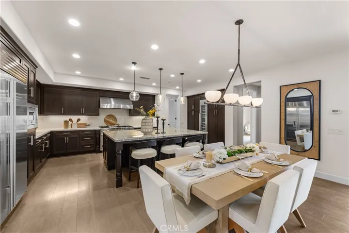 139 Sunset, Irvine, California 92602