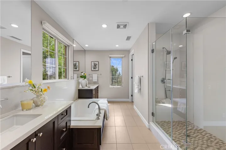 139 Sunset, Irvine, California 92602
