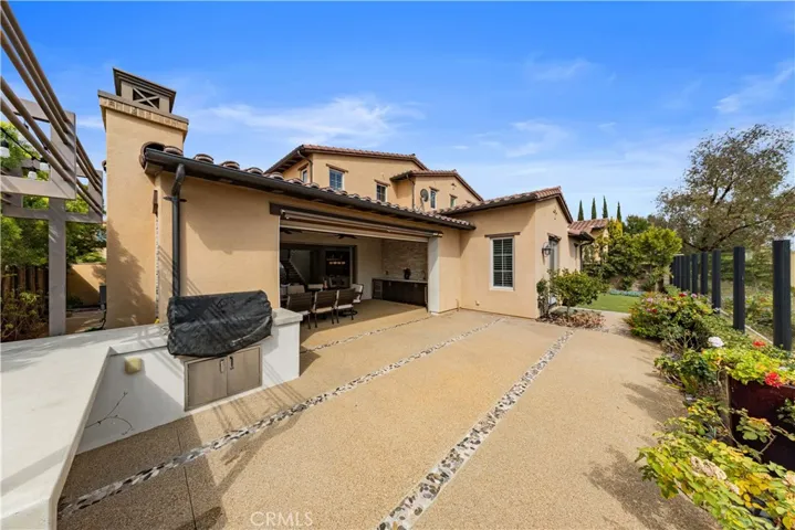 139 Sunset, Irvine, California 92602