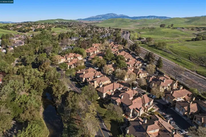 7674 Tuscany Dr, Dublin, California 94568