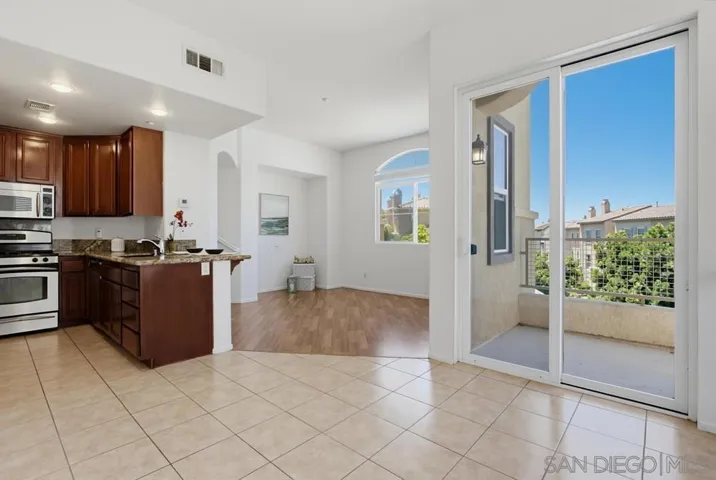 550 Almond, San Marcos, California 92078