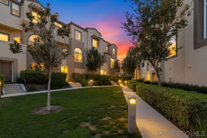 550 Almond, San Marcos, California 92078