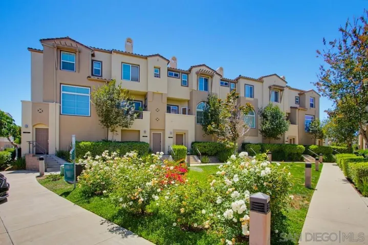 550 Almond, San Marcos, California 92078
