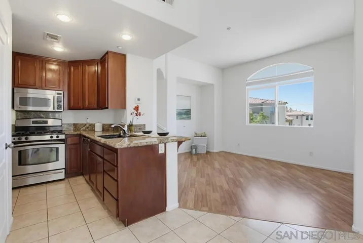 550 Almond, San Marcos, California 92078