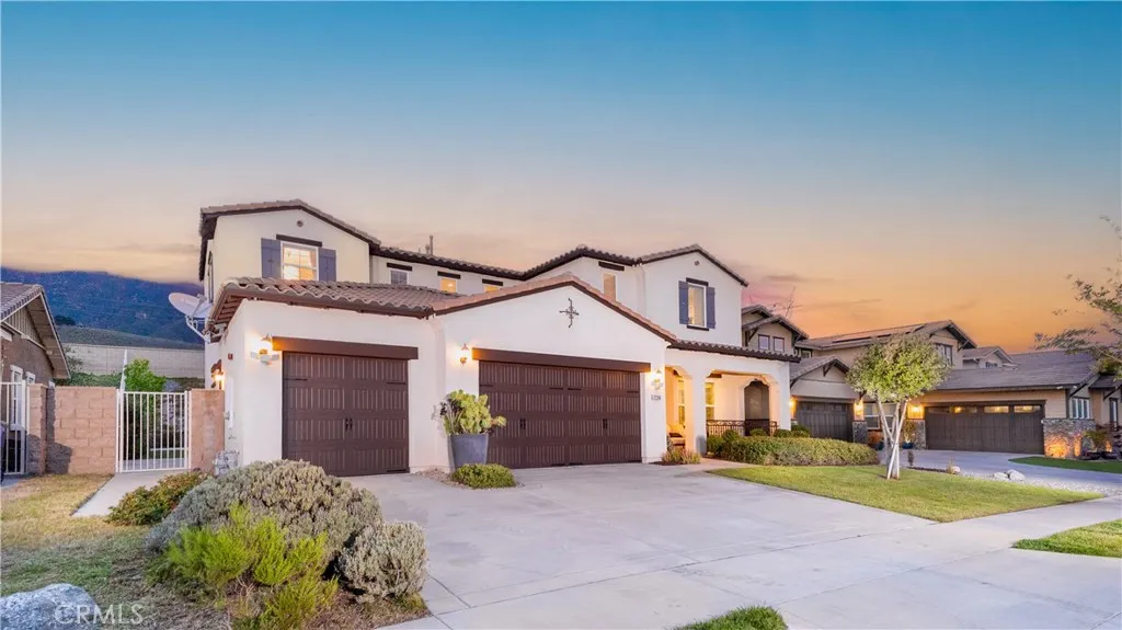 12260 Alamo Dr