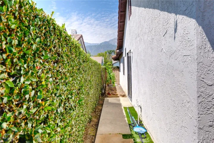 9841 Golden Arrow, Rancho Cucamonga, California 91701