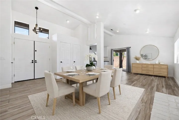 Dining room virtual Staged photo