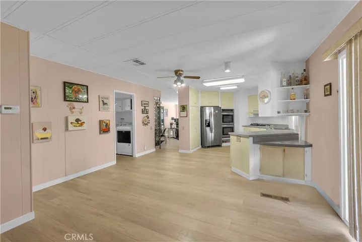 6741 Lincoln 32, Buena Park, California 90620
