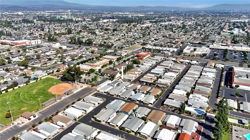 6741 Lincoln 32, Buena Park, California 90620