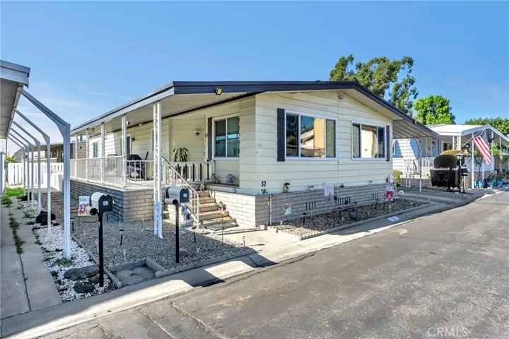 6741 Lincoln 32, Buena Park, California 90620