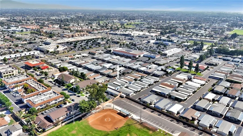 6741 Lincoln 32, Buena Park, California 90620
