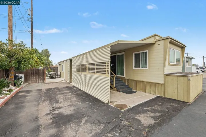 75 E Bolton Rd, Oakley, California 94561