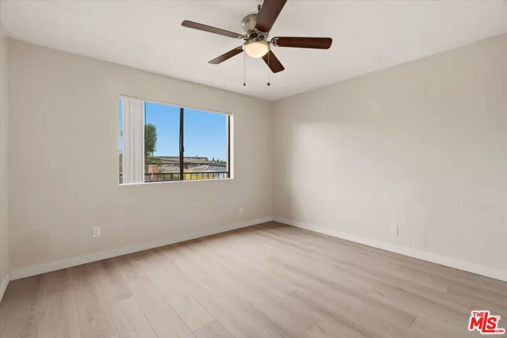 13801 Yukon Avenue, Hawthorne, California 90250