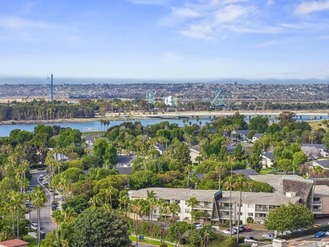 4477 Mentone St #211, San Diego, California 92107