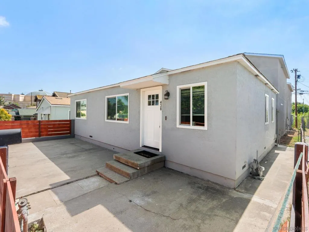 438 Denby St, San Diego, California 92102 — photo 5