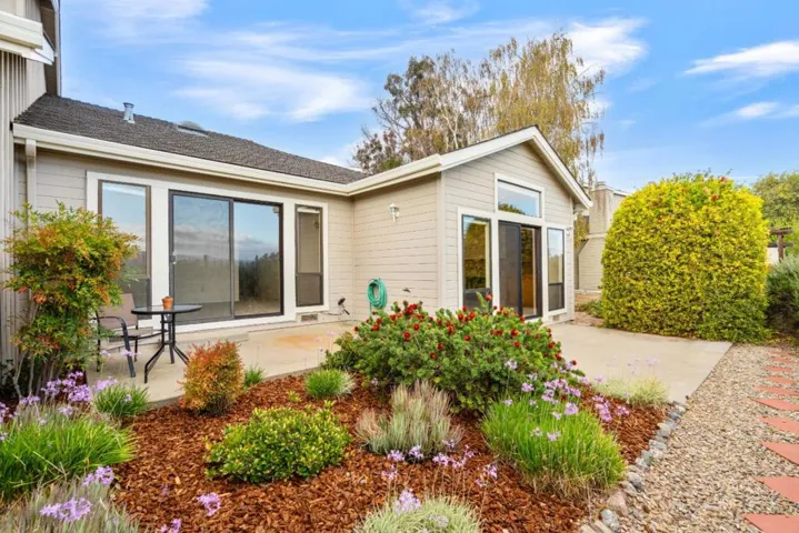 729 Helen Drive, Hollister, California 95023