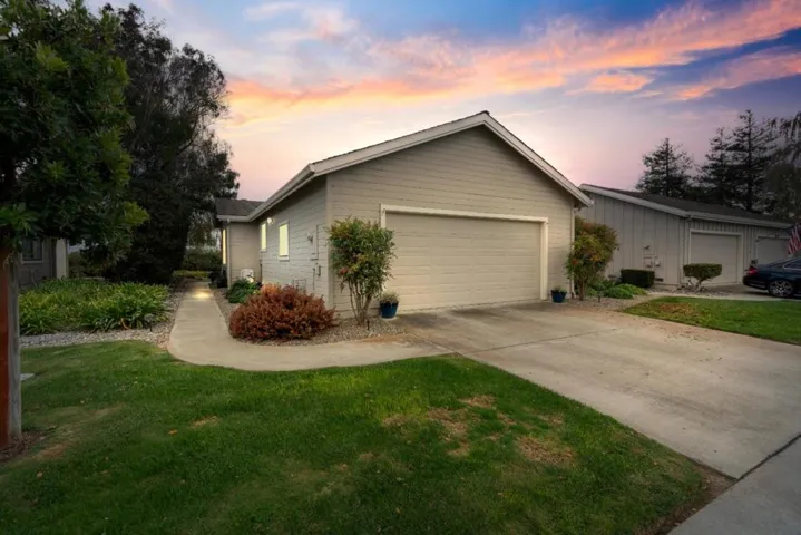 729 Helen Drive, Hollister, California 95023