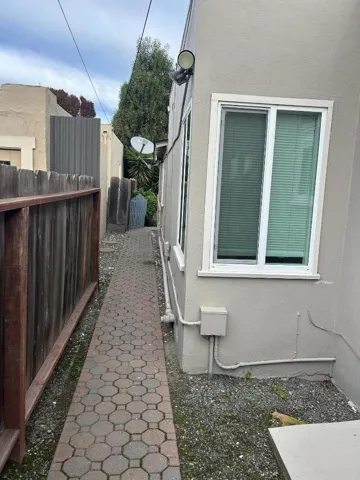 612 Central Avenue, Salinas, California 93901