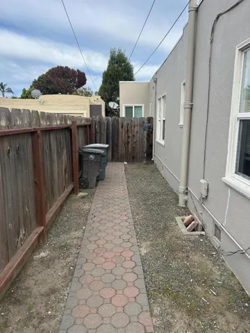 612 Central Avenue, Salinas, California 93901