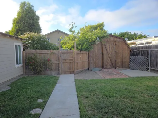 612 Central Avenue, Salinas, California 93901