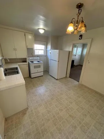 612 Central Avenue, Salinas, California 93901