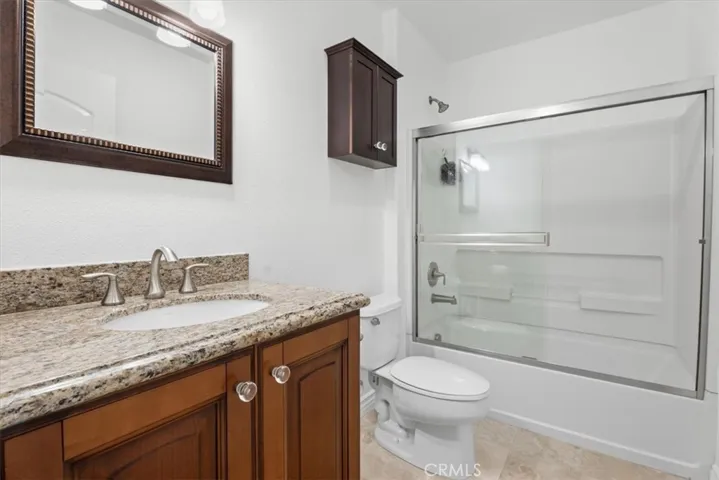 5305 Bellingham, Valley Village, California 91607