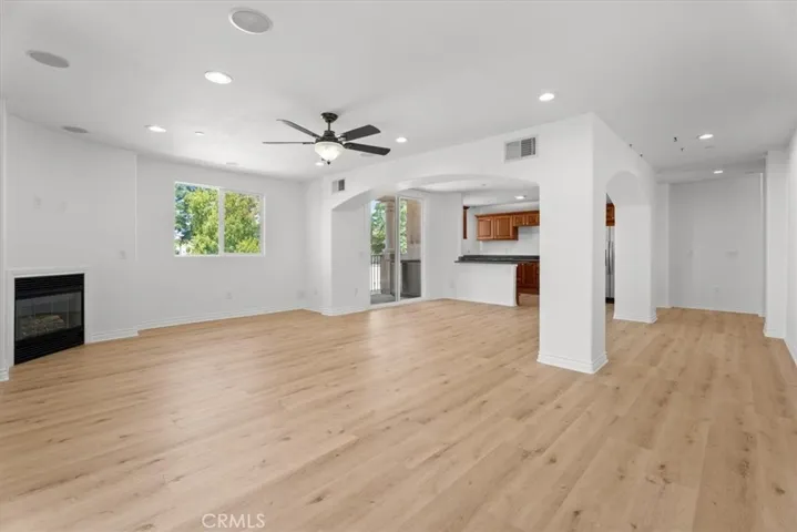5305 Bellingham, Valley Village, California 91607