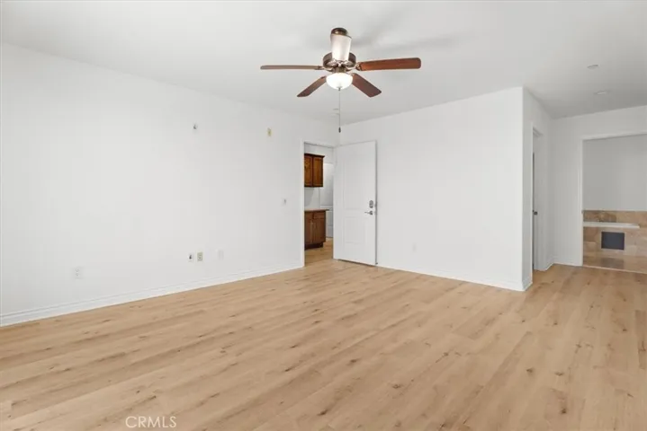 5305 Bellingham, Valley Village, California 91607