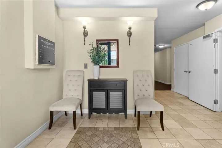 5305 Bellingham, Valley Village, California 91607