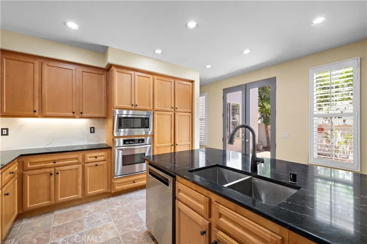 55 Waterman, Irvine, California 92602