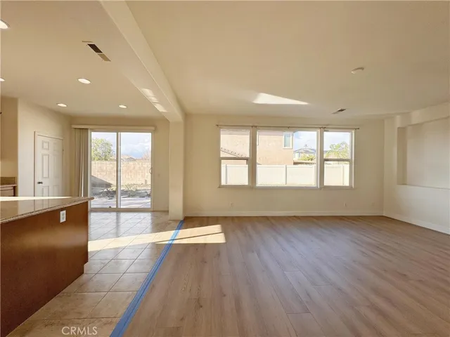 13284 Campolina Drive, Eastvale, California 92880