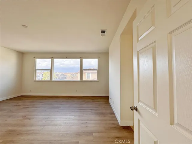 13284 Campolina Drive, Eastvale, California 92880