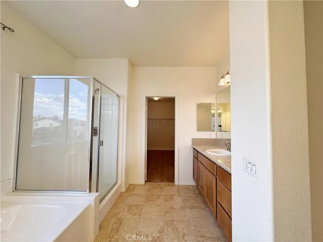 13284 Campolina Drive, Eastvale, California 92880
