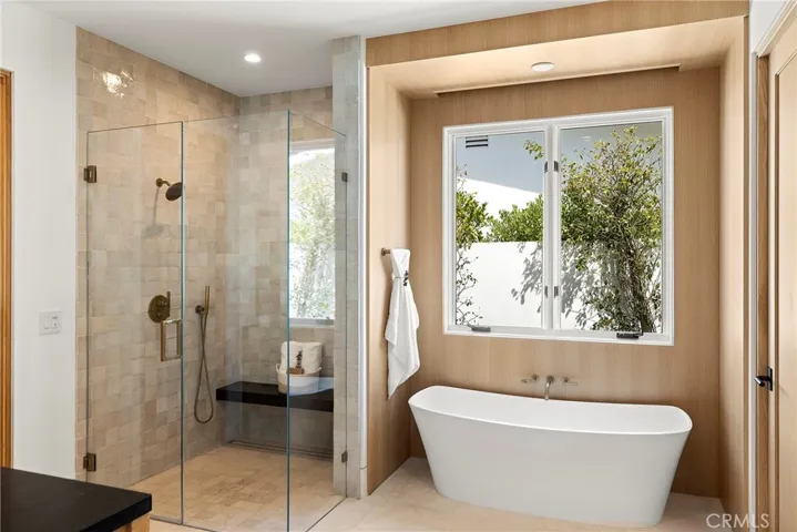 4607 Dorchester Road, Corona Del Mar, California 92625