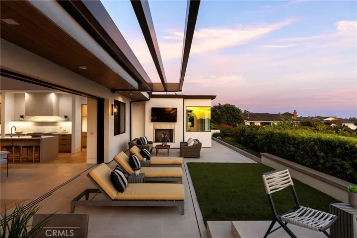 4607 Dorchester Road, Corona Del Mar, California 92625