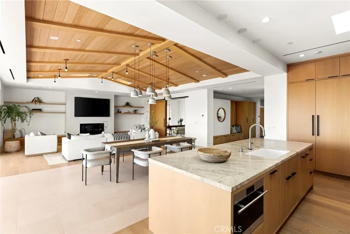 4607 Dorchester Road, Corona Del Mar, California 92625