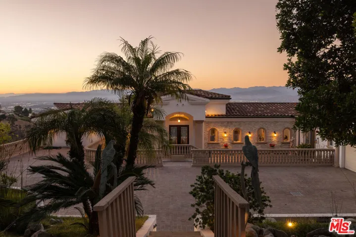 14655 Mulholland Drive, Los Angeles, California 90077