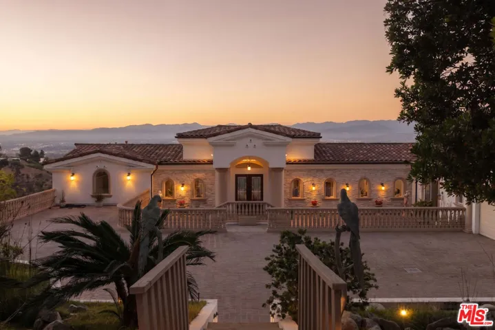 14655 Mulholland Drive, Los Angeles, California 90077