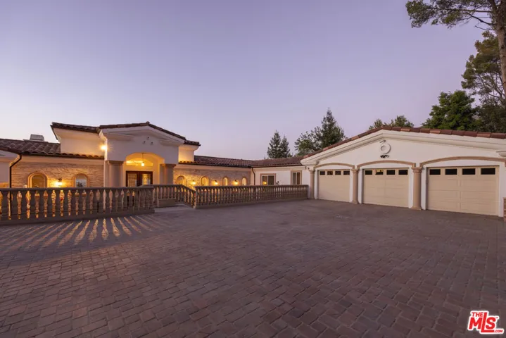 14655 Mulholland Drive, Los Angeles, California 90077
