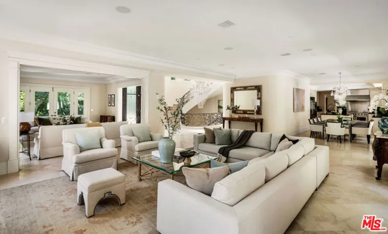 1350 Benedict Canyon Drive, Beverly Hills, California 90210