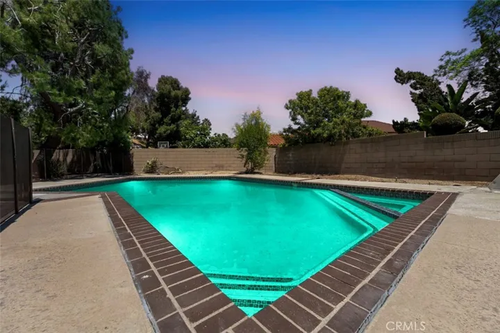 650 Big Creek, Walnut, California 91789