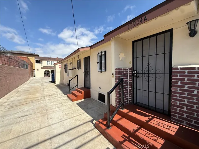12924 Prairie Avenue A, Hawthorne, California 90250