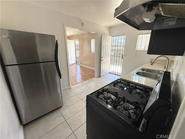 12924 Prairie Avenue A, Hawthorne, California 90250