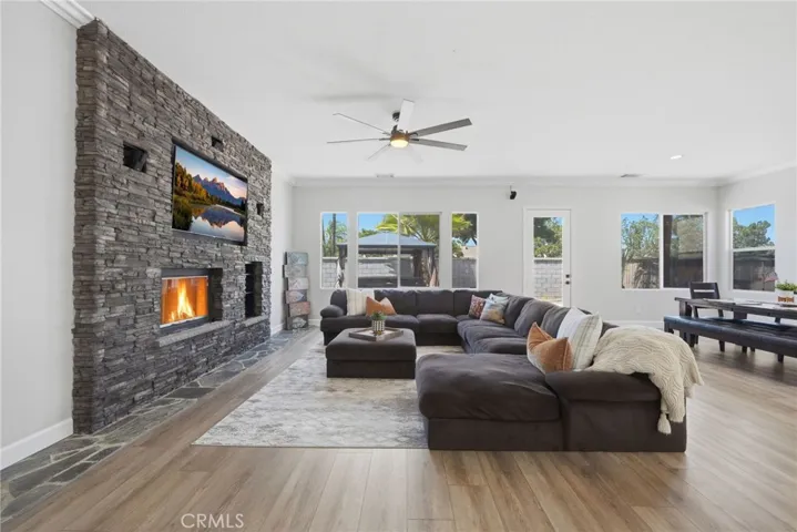 31870 Eureka, Winchester, California 92596