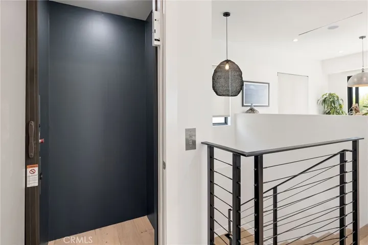 622 1st Place, Hermosa Beach, California 90254